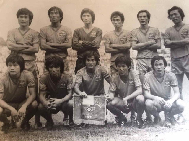 Cựu danh thủ Việt Nam một thời vang bóng: Minh nhí, nhỏ mà có võ- Ảnh 2. Cựu danh thủ Việt Nam một thời vang bóng: Minh nhí, nhỏ mà có võ- Ảnh 2.