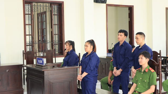 2 án tử hình trong vụ án vận chuyển ma túy bằng hình thức chuyển phát nhanh - Ảnh 1.