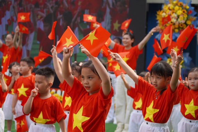 Giáo dục giá trị hòa bình cho học sinh - Ảnh 1.