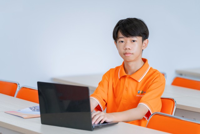 Học sinh đạt giải Nhì Tin học cấp tỉnh chọn FPT School Hậu Giang - Ảnh 1.