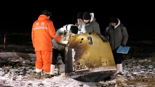 Trung Quốc đồng ý chia sẻ mẫu đá mặt trăng với Mỹ và 5 nước khác - Ảnh 1.