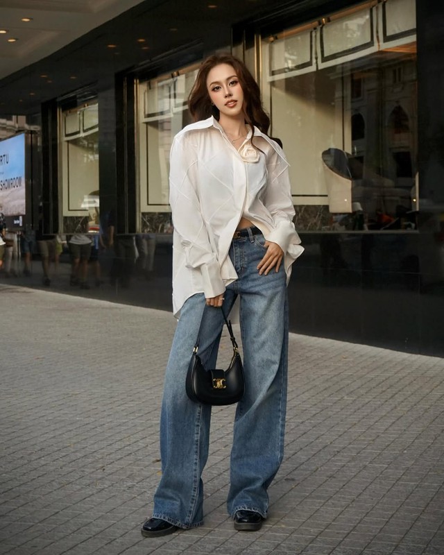 Quần jeans ống đứng và giày bệt: sang xịn, mát mẻ trong mùa hè- Ảnh 1. Quần jeans ống đứng và giày bệt: sang xịn, mát mẻ trong mùa hè- Ảnh 1.