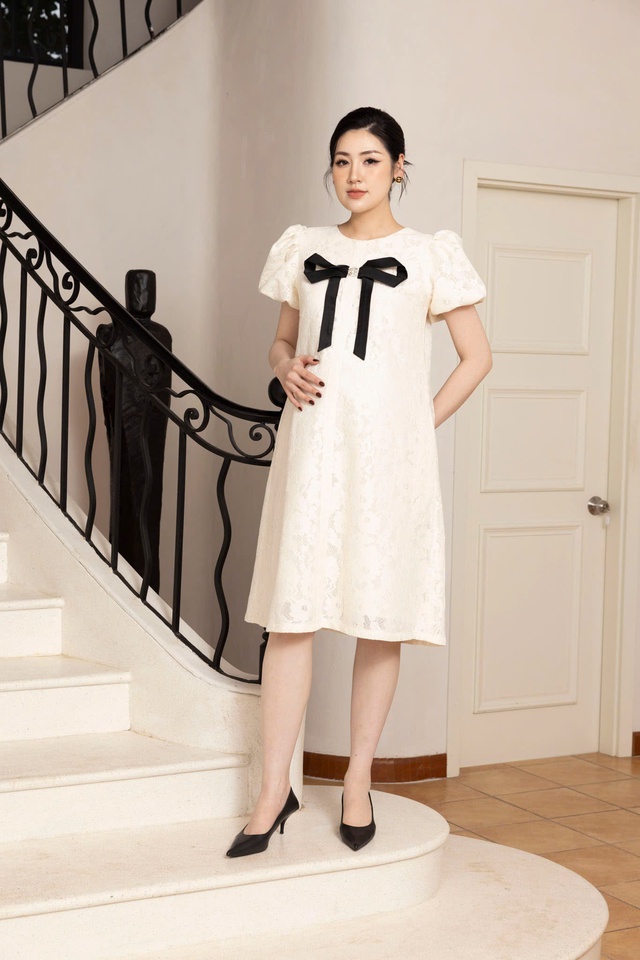 Mặc đẹp trong từng khoảnh khắc thời trang 'bầu bí' - Ảnh 8.