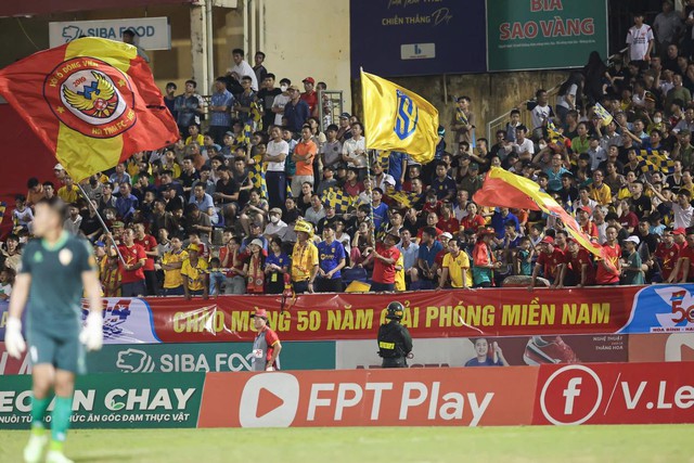 Cả V-League c&ugrave;ng hướng về ng&agrave;y đại lễ của d&acirc;n tộc 
- Ảnh 2.