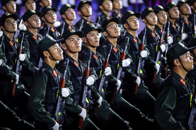 7 giờ s&aacute;ng mai 27.4, tổng duyệt diễu binh 30.4 cấp nh&agrave; nước tr&ecirc;n đường L&ecirc; Duẩn- Ảnh 1.