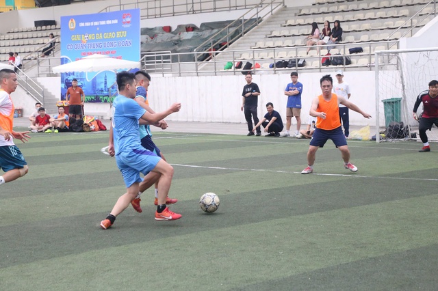 B&aacute;o Thanh Ni&ecirc;n đoạt hạng ba giải b&oacute;ng đ&aacute; giao hữu cơ quan Trung ương Đo&agrave;n- Ảnh 9.