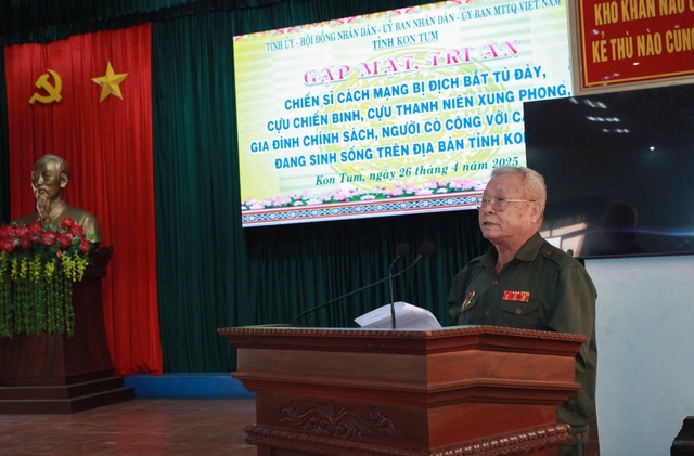 Gặp mặt tri ân chiến sĩ cách mạng bị địch bắt tù đày - Ảnh 3.