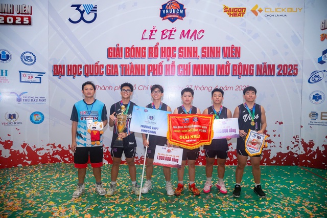 Hấp dẫn và gay cấn những pha bóng rổ học sinh, sinh viên - Ảnh 8.