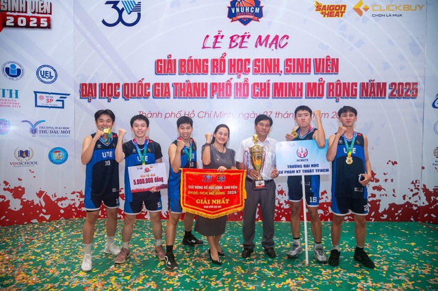 Hấp dẫn và gay cấn những pha bóng rổ học sinh, sinh viên - Ảnh 6.