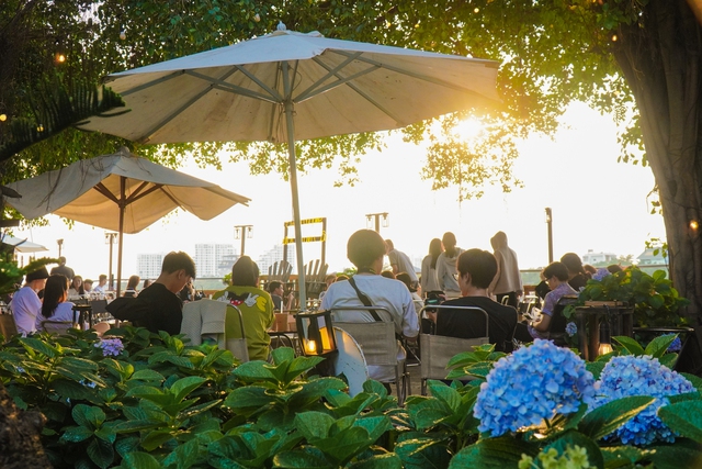 Top những địa điểm vui chơi rất 'chill' tại TP.HCM - Ảnh 3.