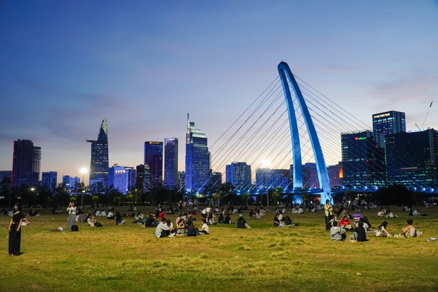 Top những địa điểm vui chơi rất 'chill' tại TP.HCM - Ảnh 4.