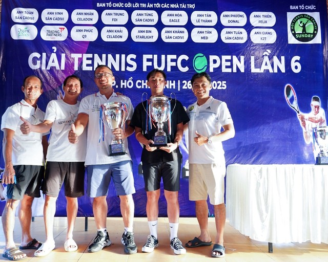 Sôi động Giải Tennis FUFC Open lần 6: Gắn kết, sẻ chia và lan tỏa yêu thương- Ảnh 4. Sôi động Giải Tennis FUFC Open lần 6: Gắn kết, sẻ chia và lan tỏa yêu thương- Ảnh 4.