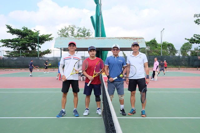 Sôi động Giải Tennis FUFC Open lần 6: Gắn kết, sẻ chia và lan tỏa yêu thương- Ảnh 18. Sôi động Giải Tennis FUFC Open lần 6: Gắn kết, sẻ chia và lan tỏa yêu thương- Ảnh 18.