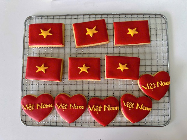 Những "thước phim" lịch sử trên chiếc bánh quy - Ảnh 1.