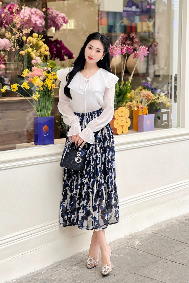 Từ nàng thơ dịu dàng đến quý cô sành điệu với trang phục vải voan- Ảnh 6. Từ nàng thơ dịu dàng đến quý cô sành điệu với trang phục vải voan- Ảnh 6.