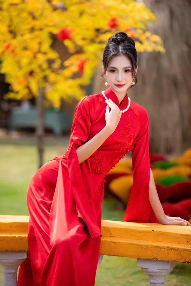 Hoa hậu Nguyễn Thanh H&agrave; chỉ ra th&oacute;i quen đ&aacute;ng sợ khi d&ugrave;ng điện hay mắc phải - Ảnh 1.