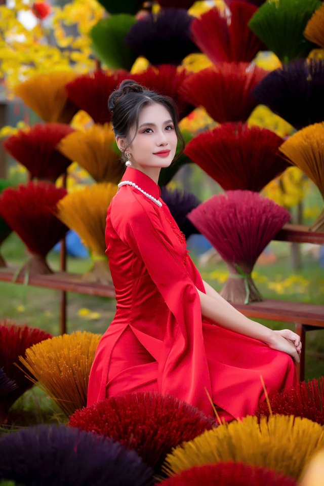 Hoa hậu Nguyễn Thanh Hà chỉ ra thói quen đáng sợ khi dùng điện hay mắc phải - Ảnh 2.