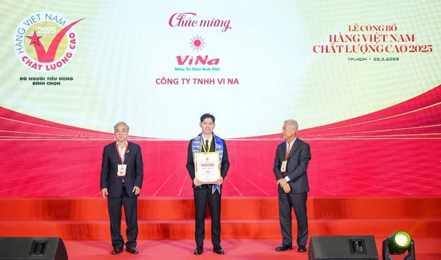 Vinafeed Group tiếp tục được vinh danh Hàng Việt Nam chất lượng cao 2025- Ảnh 1. Vinafeed Group tiếp tục được vinh danh Hàng Việt Nam chất lượng cao 2025- Ảnh 1.