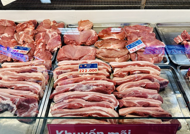 Giá heo hơi hôm nay 1.5.2025: Vì sao vùng đỉnh giảm tiếp? Giá heo hơi hôm nay 1.5.2025: Vì sao vùng đỉnh giảm tiếp?