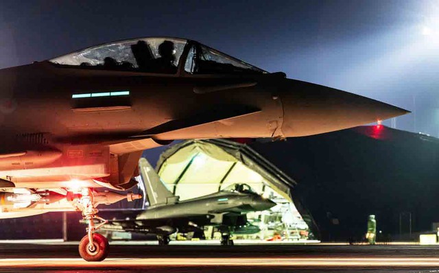 Anh lần đầu cùng Mỹ không kích Houthi trong nhiệm kỳ ông Trump Anh lần đầu cùng Mỹ không kích Houthi trong nhiệm kỳ ông Trump