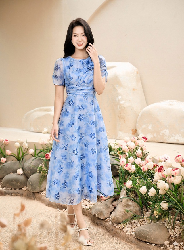 Thanh xuân trong veo như chiếc váy hoa đầu mùa hạ - Ảnh 7.