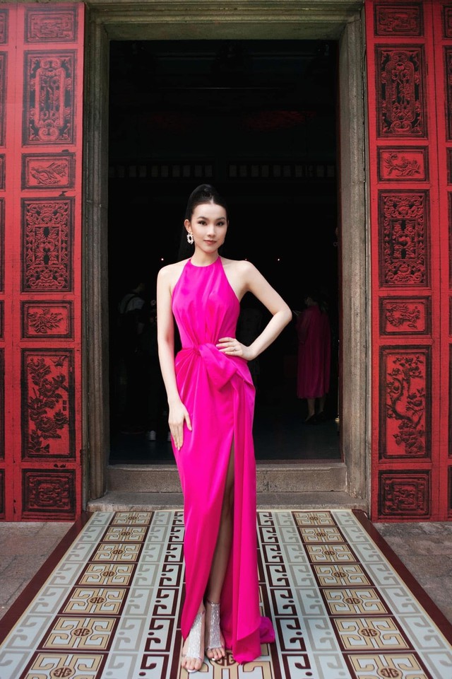Cuộc sống của hoa hậu Thùy Lâm sau 15 năm rút khỏi showbiz - Ảnh 3.