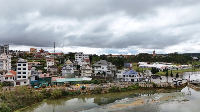 Đ&agrave; Lạt: Tiến độ x&acirc;y dựng tuyến đường Lữ Gia - hồ Xu&acirc;n Hương chậm trễ - Ảnh 7.