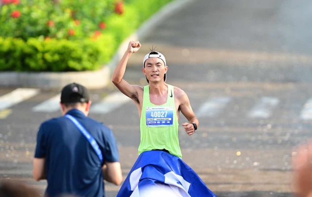 Các ngôi sao điền kinh Việt Nam tạo kịch tính tại VTV Phú Quốc Marathon- Ảnh 1. Các ngôi sao điền kinh Việt Nam tạo kịch tính tại VTV Phú Quốc Marathon- Ảnh 1.