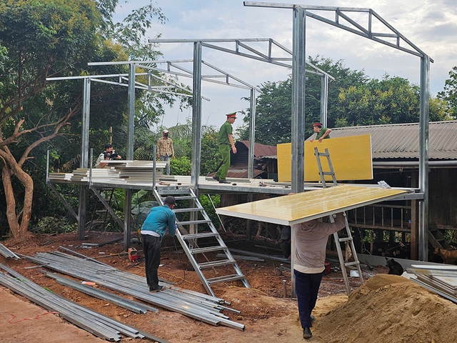 - Ảnh 2. - Ảnh 2.