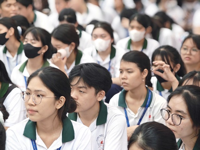 Tuyển sinh ĐH năm 2025: Cộng điểm ưu tiên, khuyến khích cao nhất là bao nhiêu? Tuyển sinh ĐH năm 2025: Cộng điểm ưu tiên, khuyến khích cao nhất là bao nhiêu?