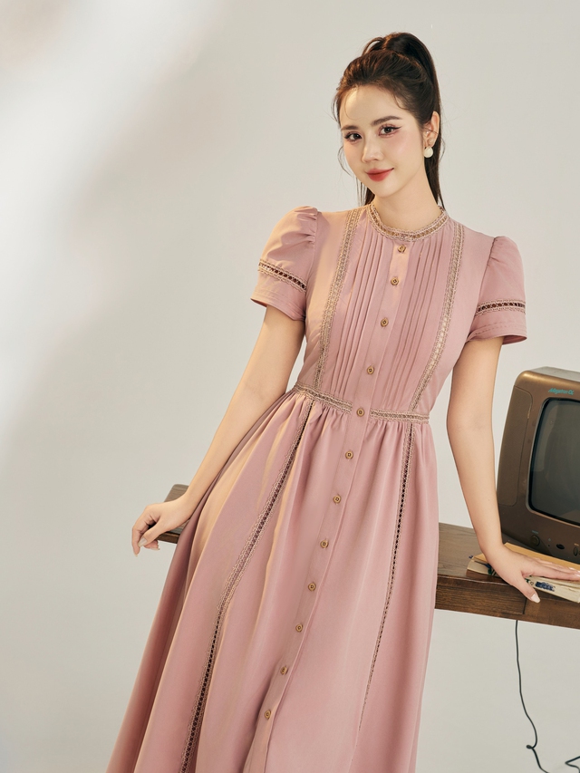 Gợi nhớ phong cách vintage cùng chiếc váy midi sang trọng giàu nữ tính- Ảnh 6.
