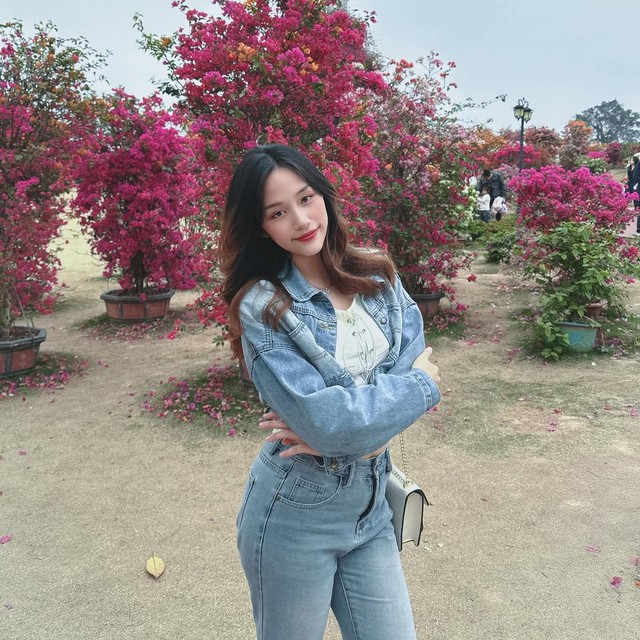 Bỏ túi ngay những công thức phối đồ ‘đơn giản mà chất’ với áo khoác jean- Ảnh 5.