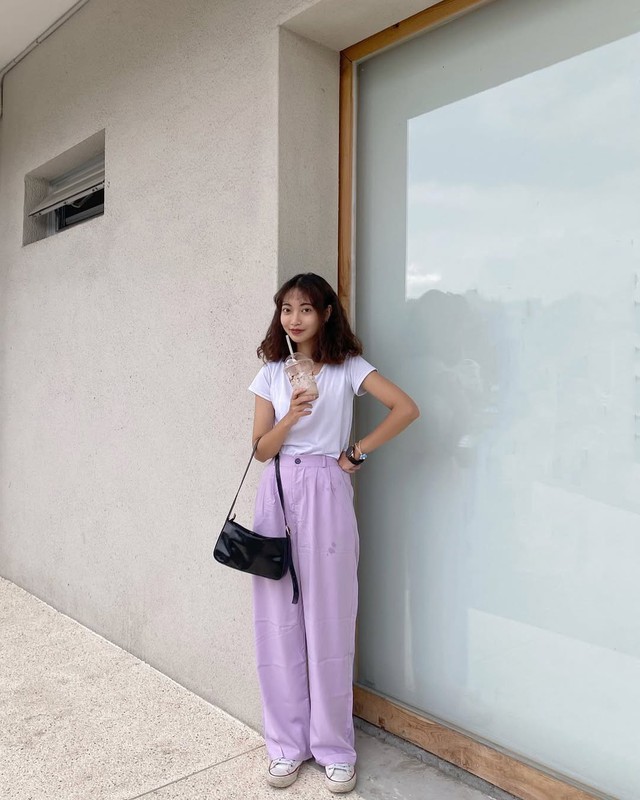 4 công thức phối màu ‘bất bại’ giúp nàng mặc gì cũng xinh- Ảnh 7. 4 công thức phối màu ‘bất bại’ giúp nàng mặc gì cũng xinh- Ảnh 7.
