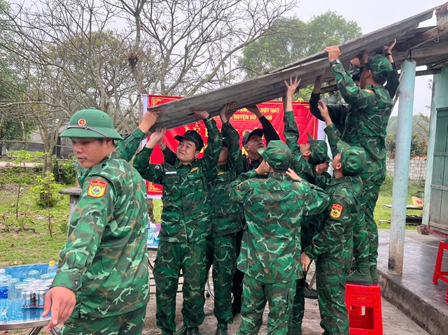 Xóa nhà tạm, 'xây' lòng dân: Hoàn thành bằng được 'mệnh lệnh trái tim'  - Ảnh 4.