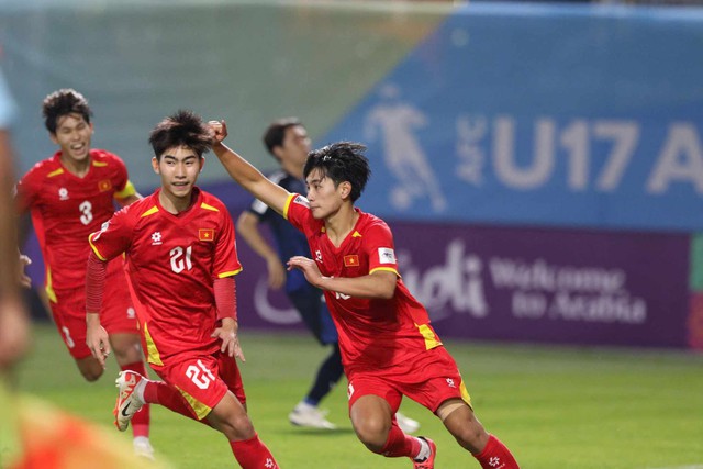 AFC: UAE có chốt chặn rất vững, U.17 Việt Nam phải ‘bắn’ chính xác mới đi được World Cup- Ảnh 1. AFC: UAE có chốt chặn rất vững, U.17 Việt Nam phải ‘bắn’ chính xác mới đi được World Cup- Ảnh 1.