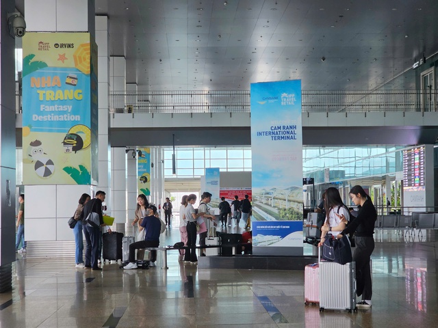 Khánh Hòa đón 38 chuyến bay quốc tế mỗi ngày- Ảnh 1. Khánh Hòa đón 38 chuyến bay quốc tế mỗi ngày- Ảnh 1.