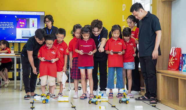 Bài toán mùa hè cho trẻ và giải pháp toàn diện từ Anh ngữ Việt Mỹ VMG- Ảnh 3. Bài toán mùa hè cho trẻ và giải pháp toàn diện từ Anh ngữ Việt Mỹ VMG- Ảnh 3.
