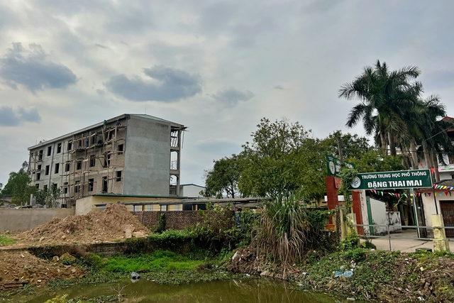Vụ xây ‘chui’ dãy phòng học ở Hà Nội: Đề nghị kỷ luật nhiều lãnh đạo Vụ xây ‘chui’ dãy phòng học ở Hà Nội: Đề nghị kỷ luật nhiều lãnh đạo