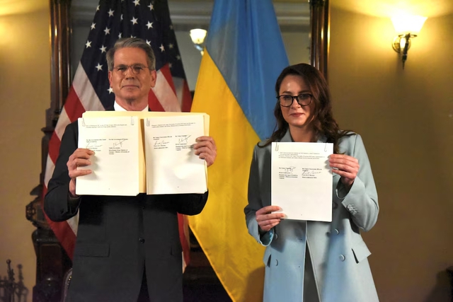 Chiến sự Ukraine ngày 1.163:  - Ảnh 3.