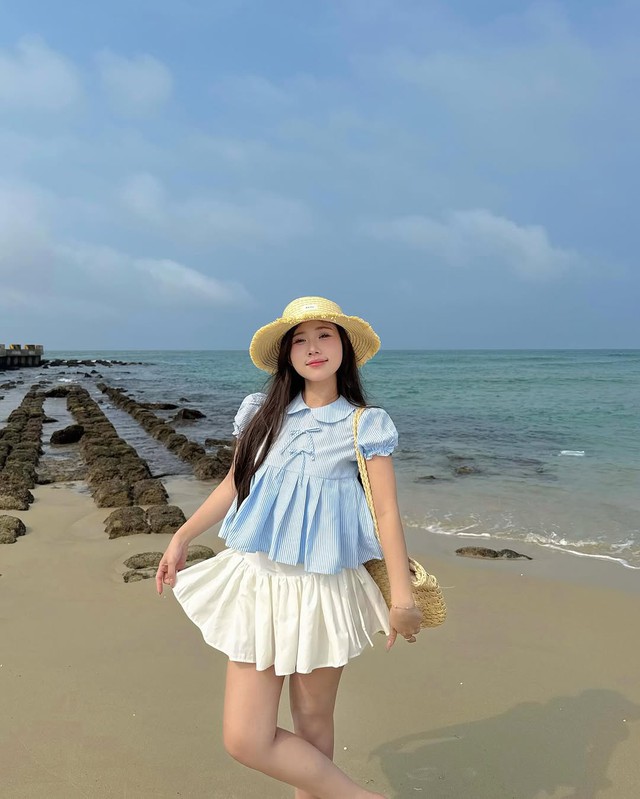 Sức hút của mũ cói trong ‘bản hòa tấu’ thời trang hè- Ảnh 4. Sức hút của mũ cói trong ‘bản hòa tấu’ thời trang hè- Ảnh 4.