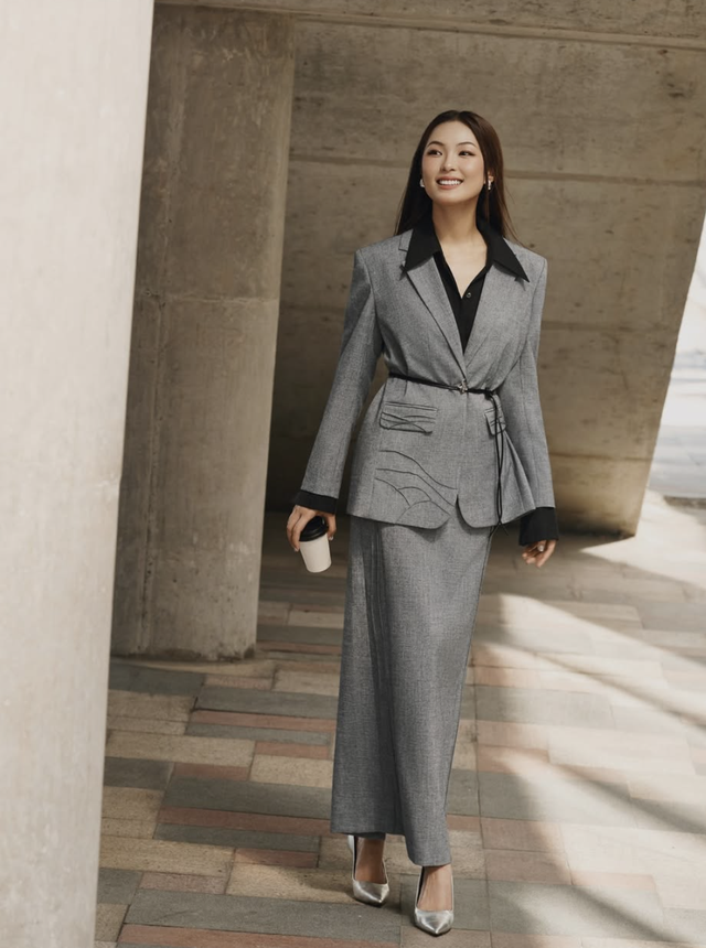 Sang chảnh đi làm, thoải mái đi chơi với áo blazer- Ảnh 7. Sang chảnh đi làm, thoải mái đi chơi với áo blazer- Ảnh 7.
