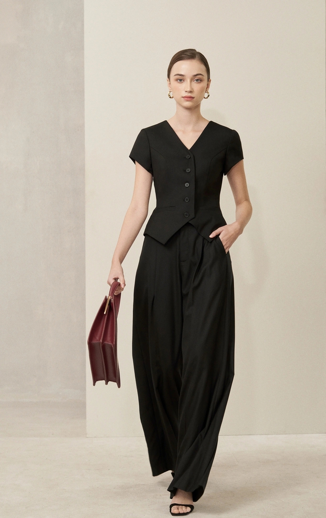 Matching set, 'đồng phục' thời thượng cho cô nàng công sở- Ảnh 4. Matching set, 'đồng phục' thời thượng cho cô nàng công sở- Ảnh 4.