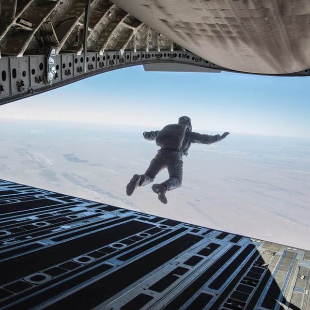 Những lần Tom Cruise đối diện tử thần khi đóng 'Nhiệm vụ: bất khả thi'- Ảnh 4. Những lần Tom Cruise đối diện tử thần khi đóng 'Nhiệm vụ: bất khả thi'- Ảnh 4.
