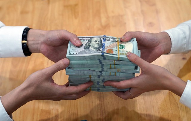 Giá USD hôm nay 18.11.2025: Đô tự do bật tăng - Ảnh 1.