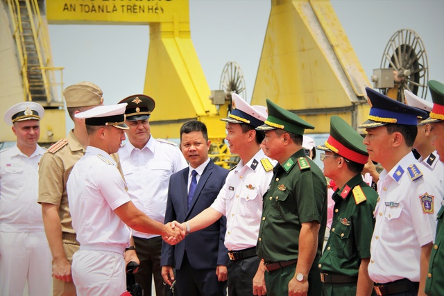 Hạm đội Thái Bình Dương Hải quân Nga huấn luyện với Hải quân Việt Nam- Ảnh 4. Hạm đội Thái Bình Dương Hải quân Nga huấn luyện với Hải quân Việt Nam- Ảnh 4.
