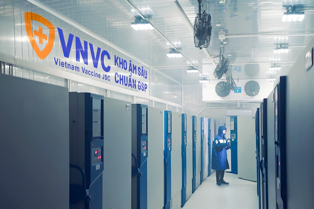 VNVC ký hợp tác với Quỹ Đầu tư Trực tiếp Nga về sản xuất vắc xin công nghệ mới- Ảnh 3. VNVC ký hợp tác với Quỹ Đầu tư Trực tiếp Nga về sản xuất vắc xin công nghệ mới- Ảnh 3.