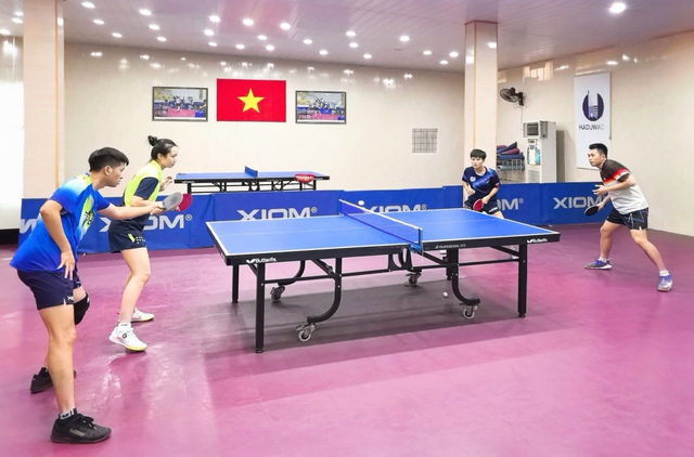 Nh&agrave; v&ocirc; địch SEA Games c&ugrave;ng 200 VĐV tranh t&agrave;i ở giải b&oacute;ng b&agrave;n quốc gia - Ảnh 2.