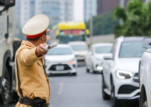Công an Hà Nội thông tin về phân luồng giao thông phục vụ đại lễ Phật đản Công an Hà Nội thông tin về phân luồng giao thông phục vụ đại lễ Phật đản