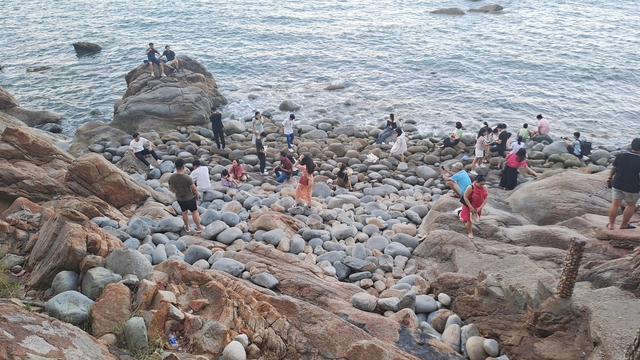 Những tuyệt tác thiên nhiên: Bản giao hưởng của đá, sóng và huyền thoại- Ảnh 2. Những tuyệt tác thiên nhiên: Bản giao hưởng của đá, sóng và huyền thoại- Ảnh 2.