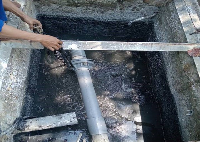 Xác định nhà hàng, khu du lịch xả thải gây hôi thối cục bộ biển Đà Nẵng Xác định nhà hàng, khu du lịch xả thải gây hôi thối cục bộ biển Đà Nẵng